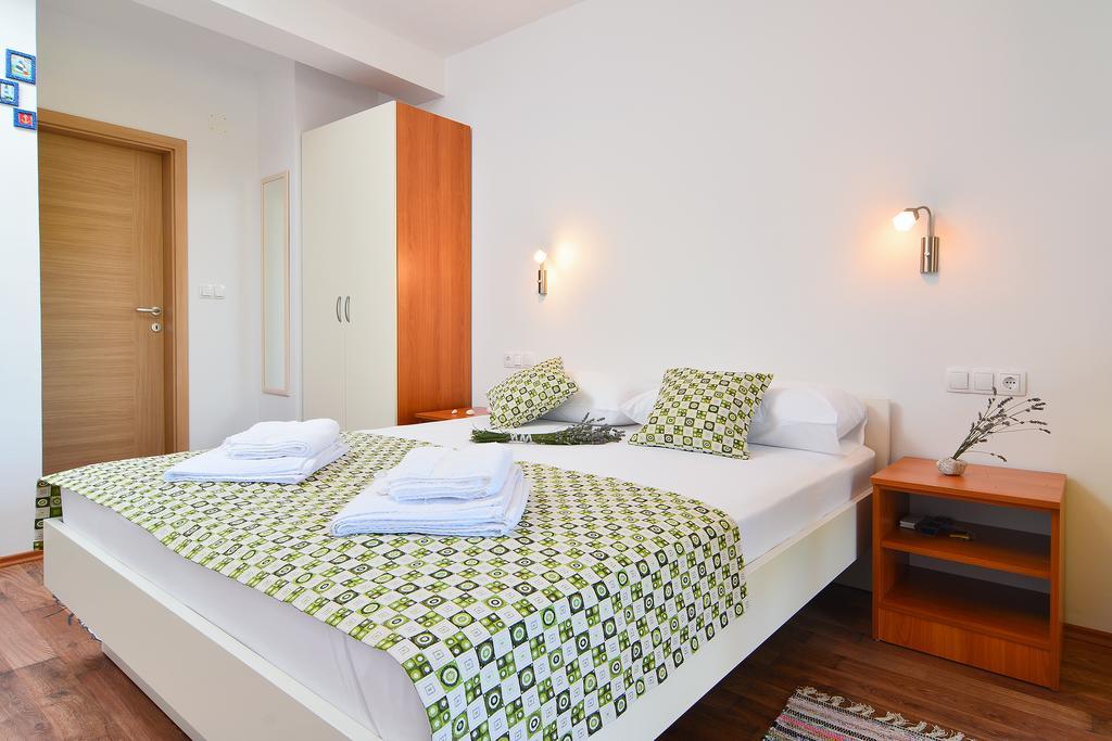 Apartments Juka Hvar Town Kültér fotó